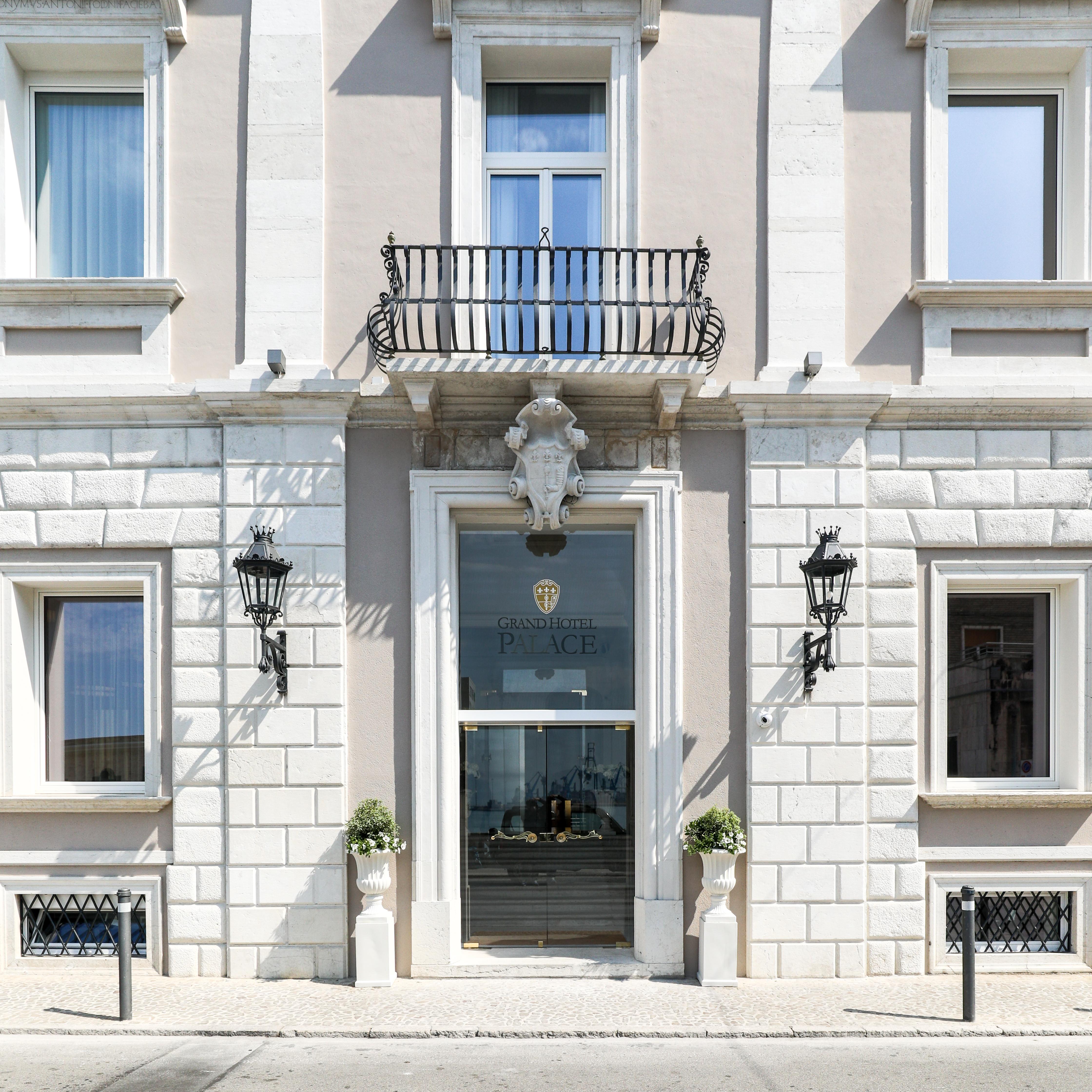 Grand Hotel Palace Ancona Exterior photo